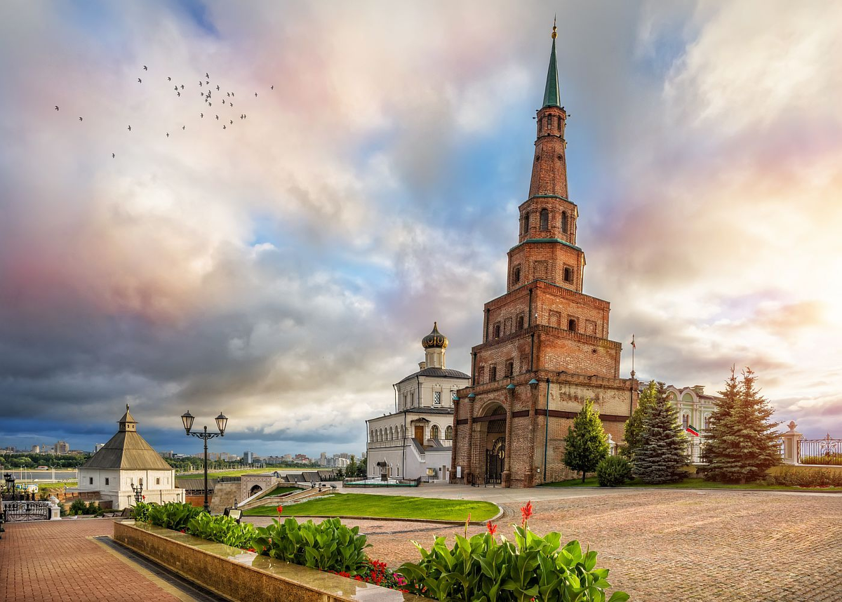 башня в казанском кремле