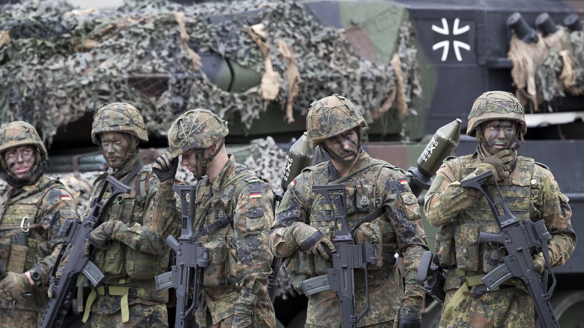 Немецкие военные. Фото: Mindaugas Kulbis / AP