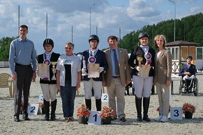    Подмосковная сборная на соревнованиях в рамках Летних игр паралимпийцев «Мы вместе. Спорт» по конному спорту среди лиц с поражением опорно-двигательного аппарата © Пресс-служба Министерства физической культуры и спорта Московской области