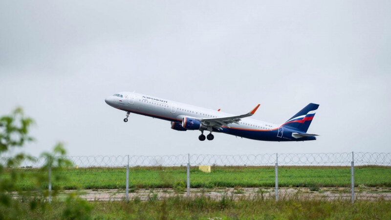     Самолет. Споттинг Барнаул