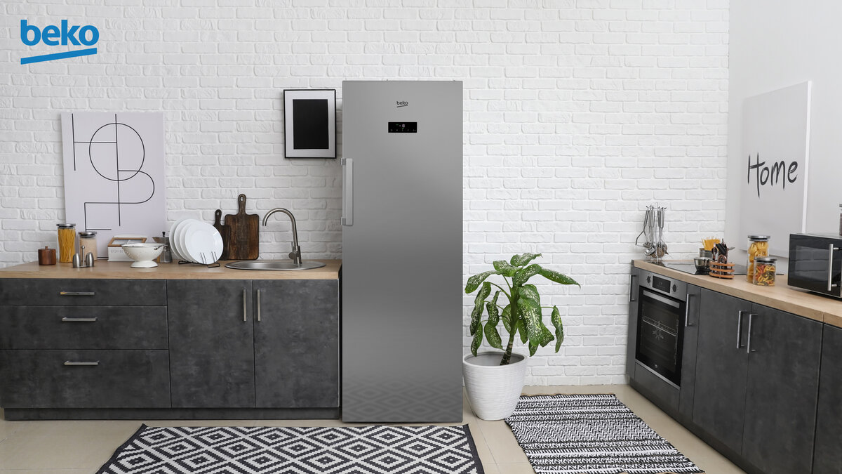 Морозильная камера Beko RFNK290E23S с сенсорным дисплеем и технологией FreezerGuard