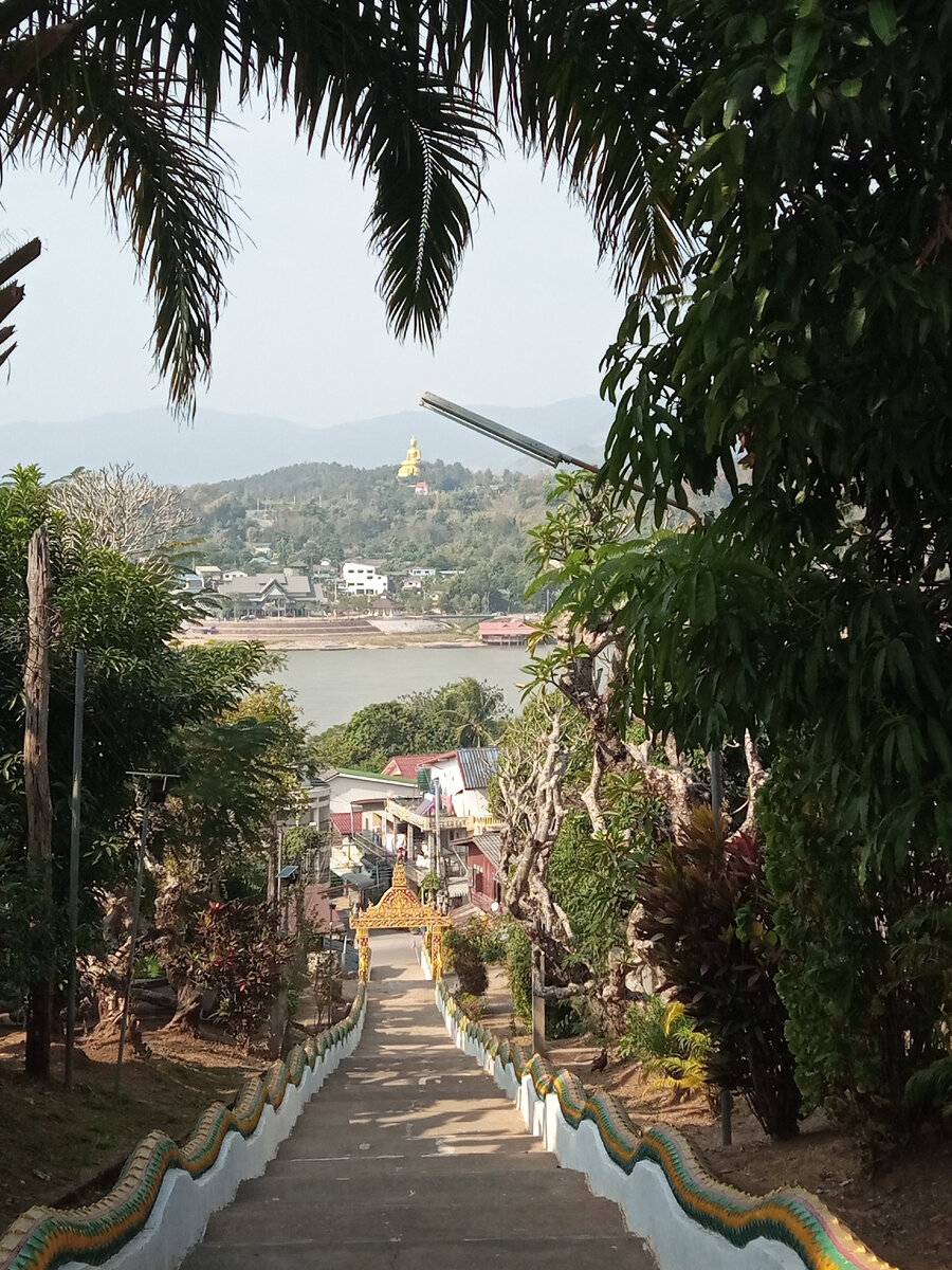 Вид на Таиланд из Лаоса