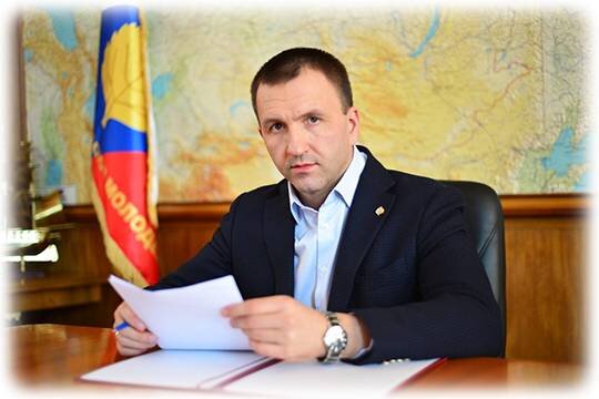    Общественник Павел Красноруцкий устроил пьяный авиадебош