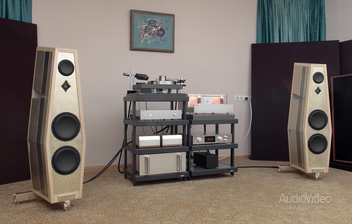 Автор: Николай ЕФРЕМОВ