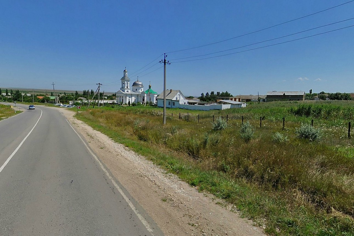Приморье поселок щеткино. От созонова до комарово тюменская область. Приморье поселок щеткино. Поселок ягодное. Через поселок.