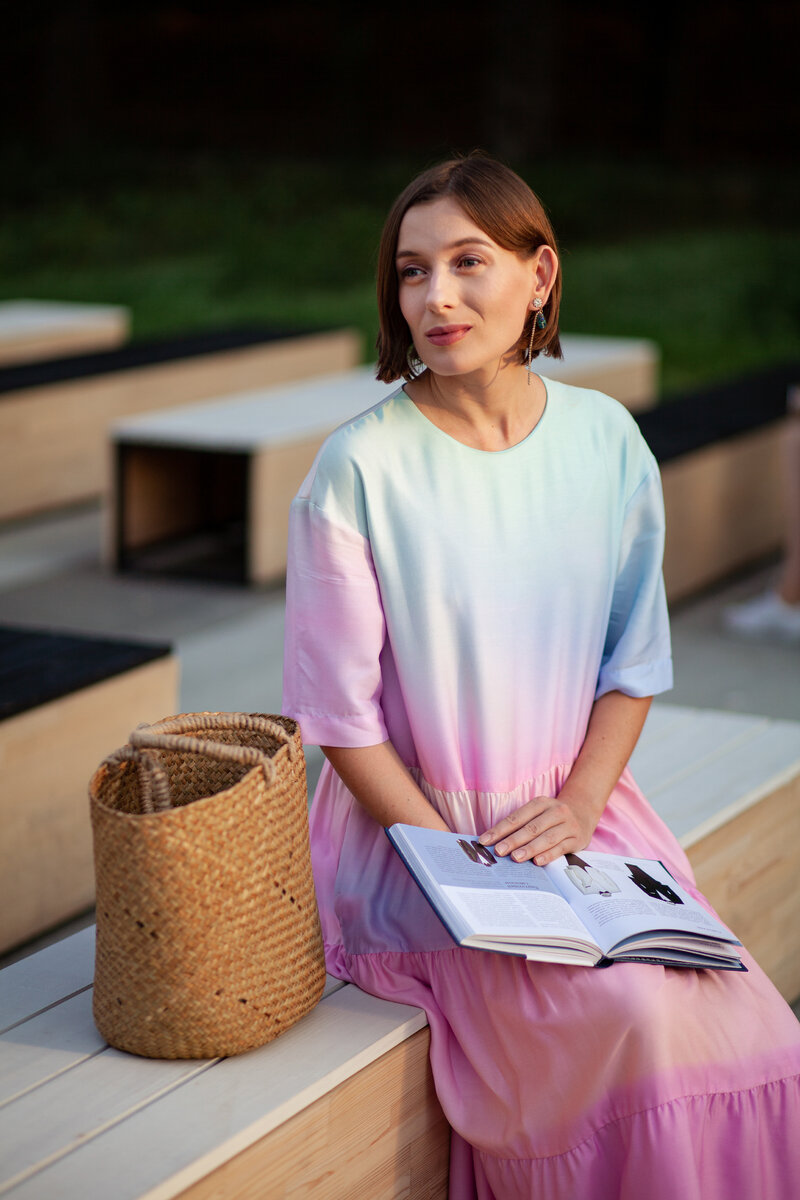 Алена Калистратова. Стилист, исследователь моды. Услуги и цены: alenakalistratova.ru Запись и сотрудничество: +7960 193 99 49 (Watsapp, Telegram)