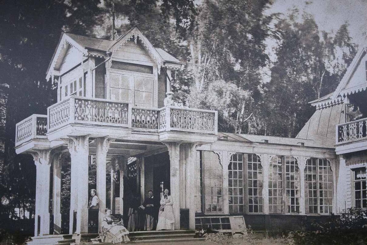 Так выглядел старый дом Менделеева