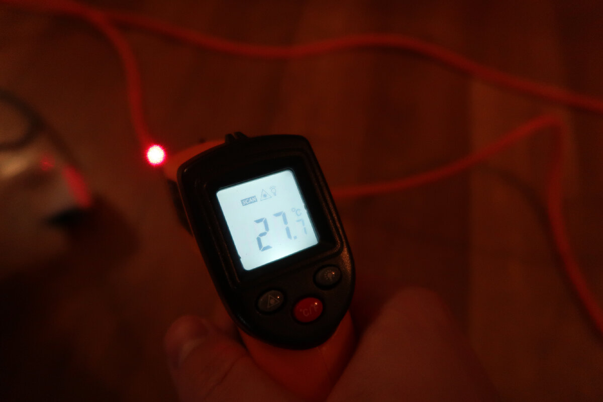 тут температура была в норме, почти 28 градусов по цельсию