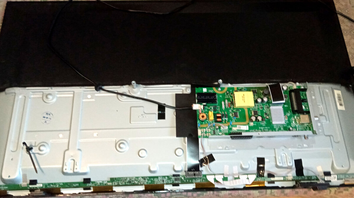 Телевизор doffler 32. Шасси cv512h-u42. Doffler 32ch59-t2. Телевизор doffler не включается. Телевизор doffler не включается.