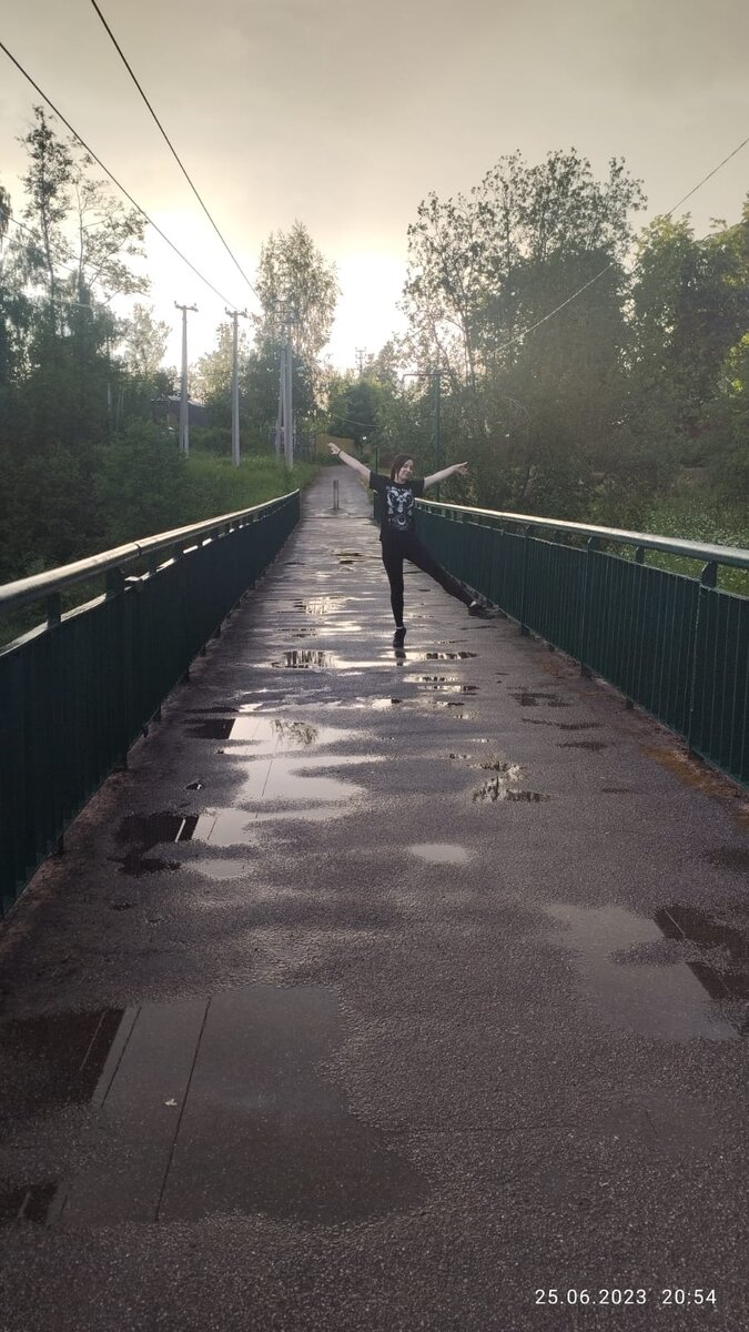 Безудержно радуюсь жизни, пока дети у бабушки и дедушки