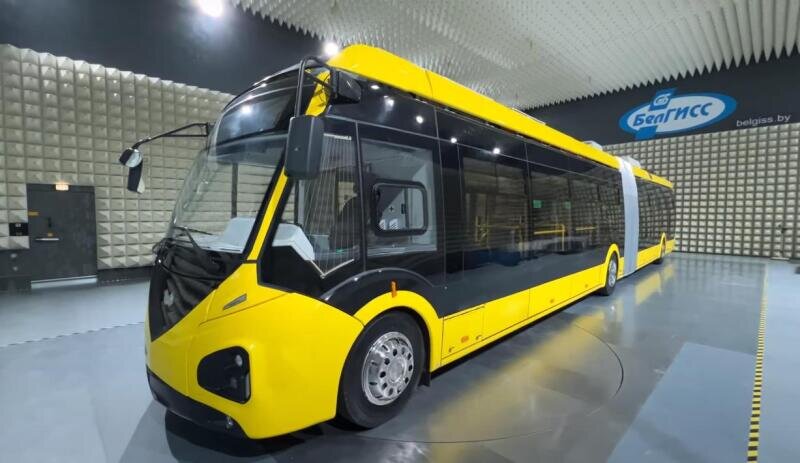 В крупных городах активно переходят на электробусы, ломая при этом давно сложившуюся инфраструктуру, созданную под троллейбусы. Оправданы ли такие действия? Ведь существуют и альтернативные варианты.-9