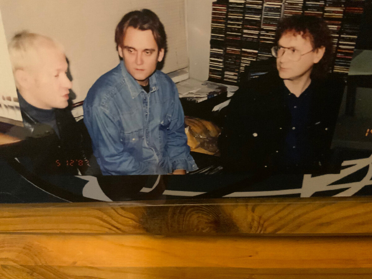 Лидеры Горьки парк в студии Радио Пассаж. Слева направо Алексей Белов, Александр Маршал, Вячеслав Лопатин. (Фото Борис Мазин)