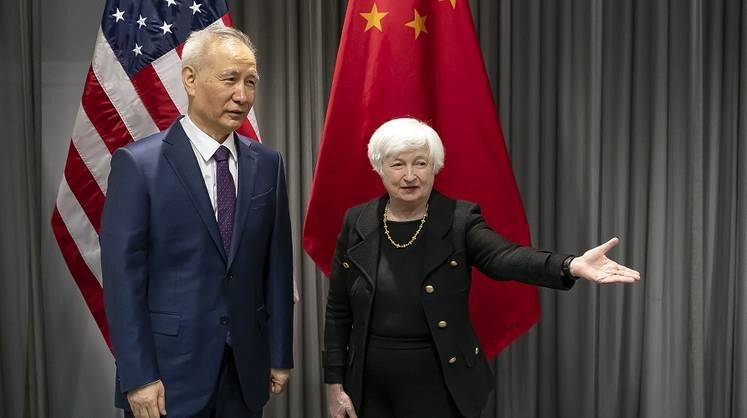    MICHAEL BUHOLZER/EPA