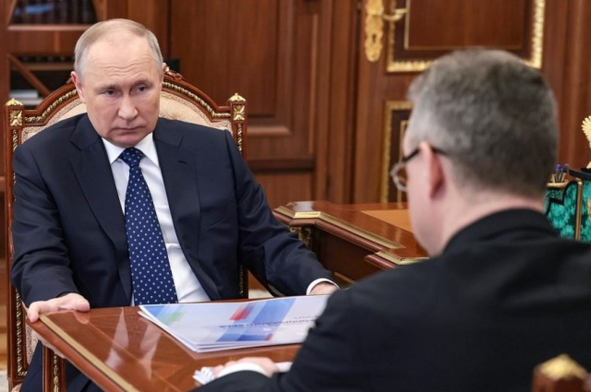    Путин спросил главу Ставрополья о помощи участникам СВО и их семьям