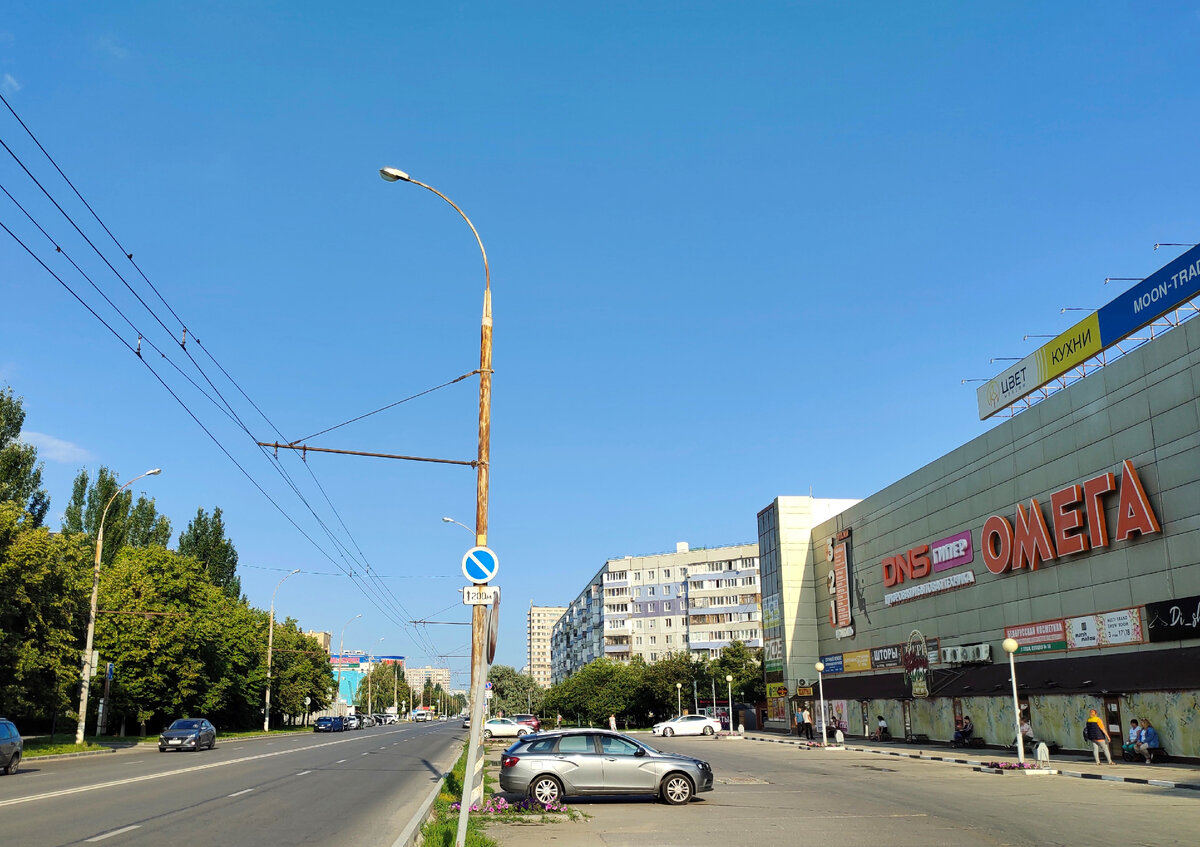 Тольятти, улица Дзержинского, недалеко находится мой дом