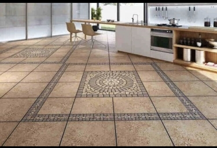 Плитка на кухне,ванной,коридоре 