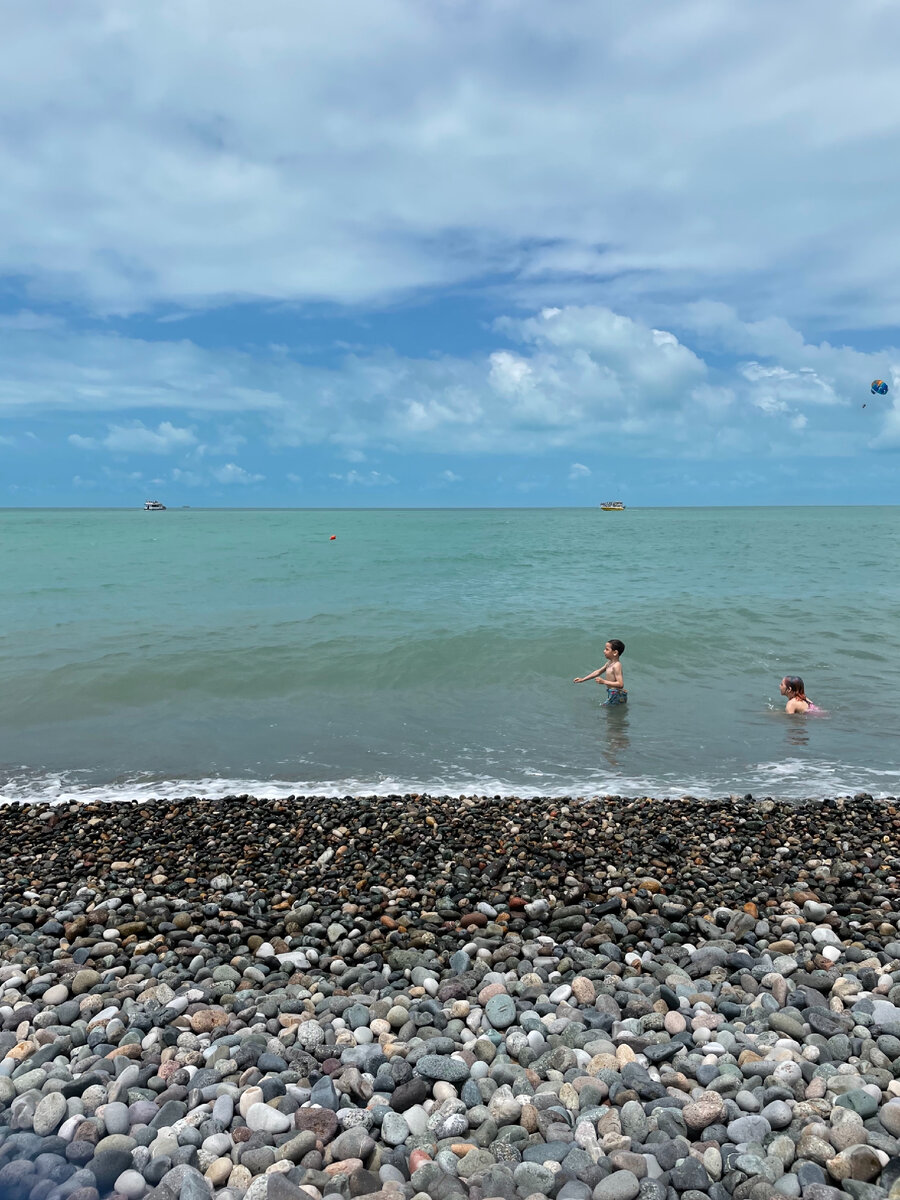 Батуми и море. Все фото в статье авторские (кроме канатной дороги)