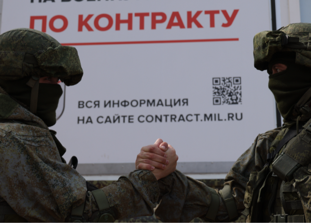    Медведев: с 1 января в ВС России приняли свыше 117 тысяч контрактников и добровольцев
