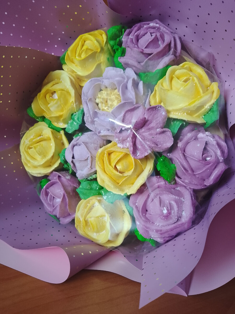 Красивое сочетание жёлтого и фиолетового. Зефирные цветы.