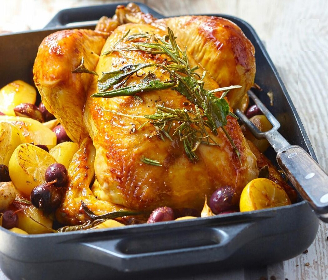 Вкусный цыпленок. Цыпленок в беконе. Лимонный цыпленок. Poulet Roti перевод. Poulet photo Noir Blanc.