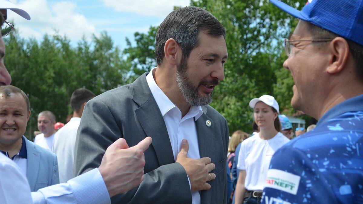     В воскресенье, 28 мая, состоятся дополнительные выборы в Государственный Совет Татарстана в набережночелнинском Электротехническом одномандатном избирательном округе №20. Место депутата освободилось после назначения Олега Коробченко в министерство промышленности и торговли РТ.