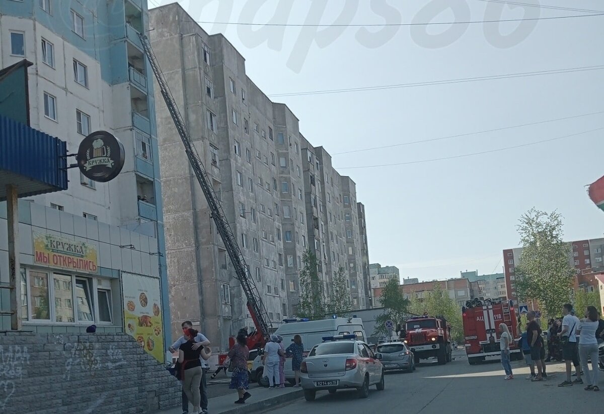    На пожаре в жилом доме в Сургуте пострадали два человека