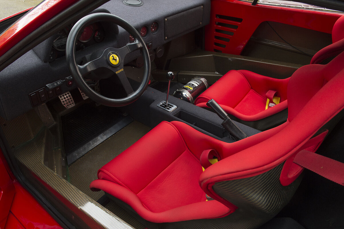 Руль Ferrari f40