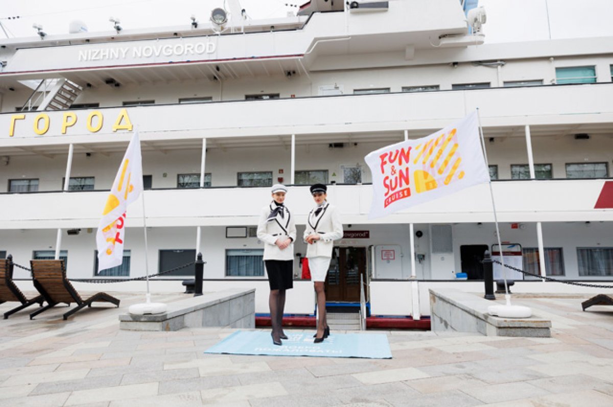    Удовольствия на воде и на суше. Почему входят в моду речные круизы?