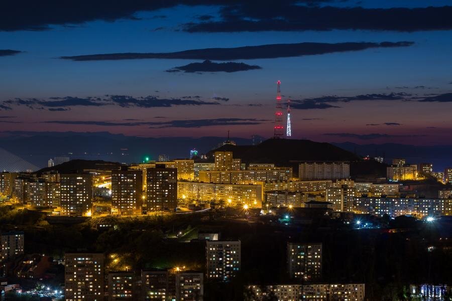 Ночной Владивосток. Фото с просторов интернета.