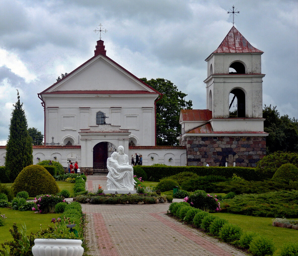 Деревня Мосар, называемая Беларускiм Версалем. Все фотографии в статье мои