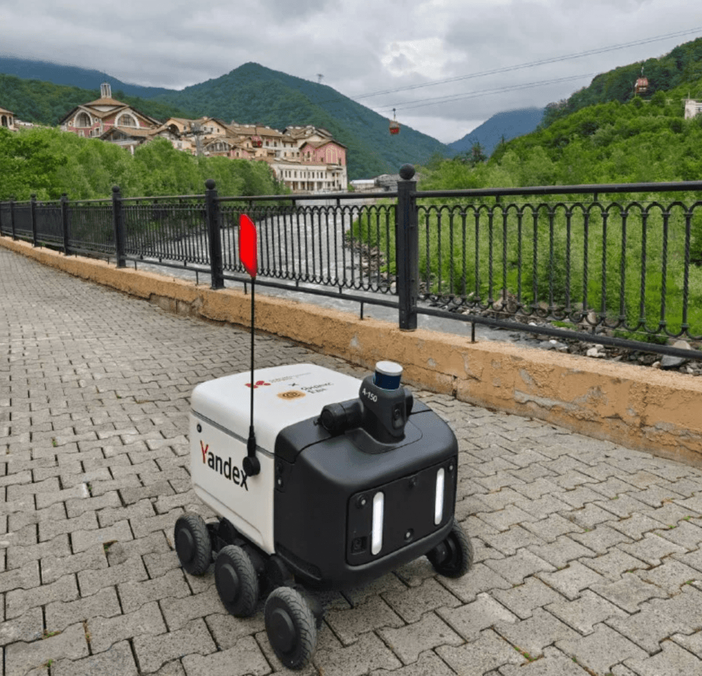     Ровер Яндекса в Красной Поляне