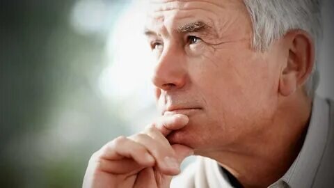 Глядя задумчиво  в окно, Леонид Яковлевич процитировал Омара Хайяма: "Бросивший однажды будет брошен. Пусть не сразу, пусть гораздо позже. Обманувший будет сам обманут,никуда деяния не канут. Не простивший будет не прощен, но поступок будет возвращен. Бумерангом будущее бьет, все твое тебе же отдает" .