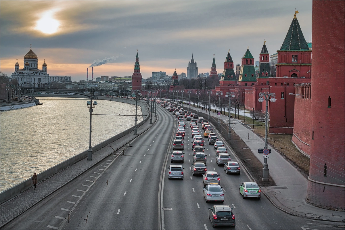 Маршрут прогулки по ночной Москве | Locus | Дзен