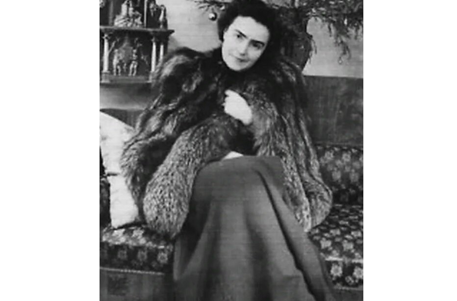 Людмила Ильинична Толстая. Источник фото my.mail.ru