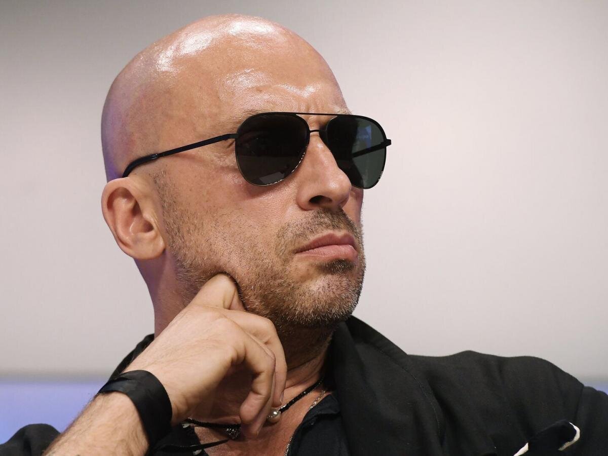          Ещё недавно, Дмитрий Владимирович был сосредоточенным и напряжённым.              Источник: pravda.ru