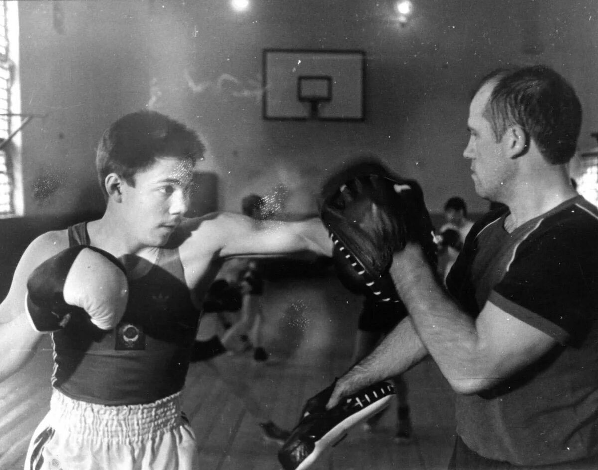 Кикбоксинг 90