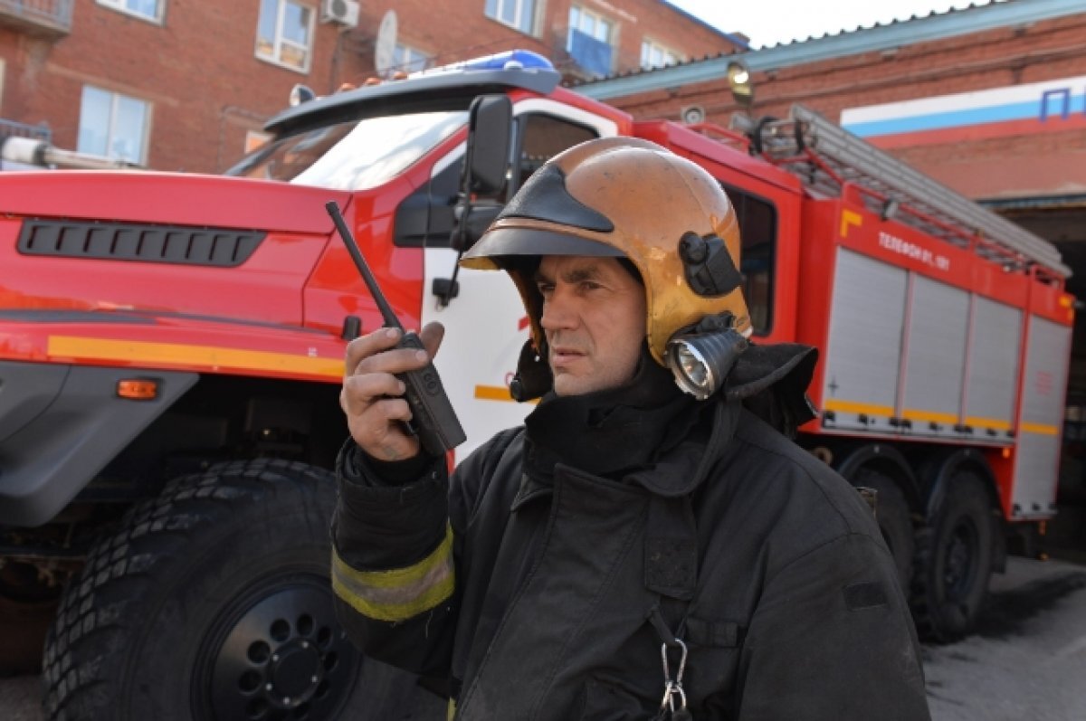    20 лет Владислав Давыдов ведёт борьбу с огнём.