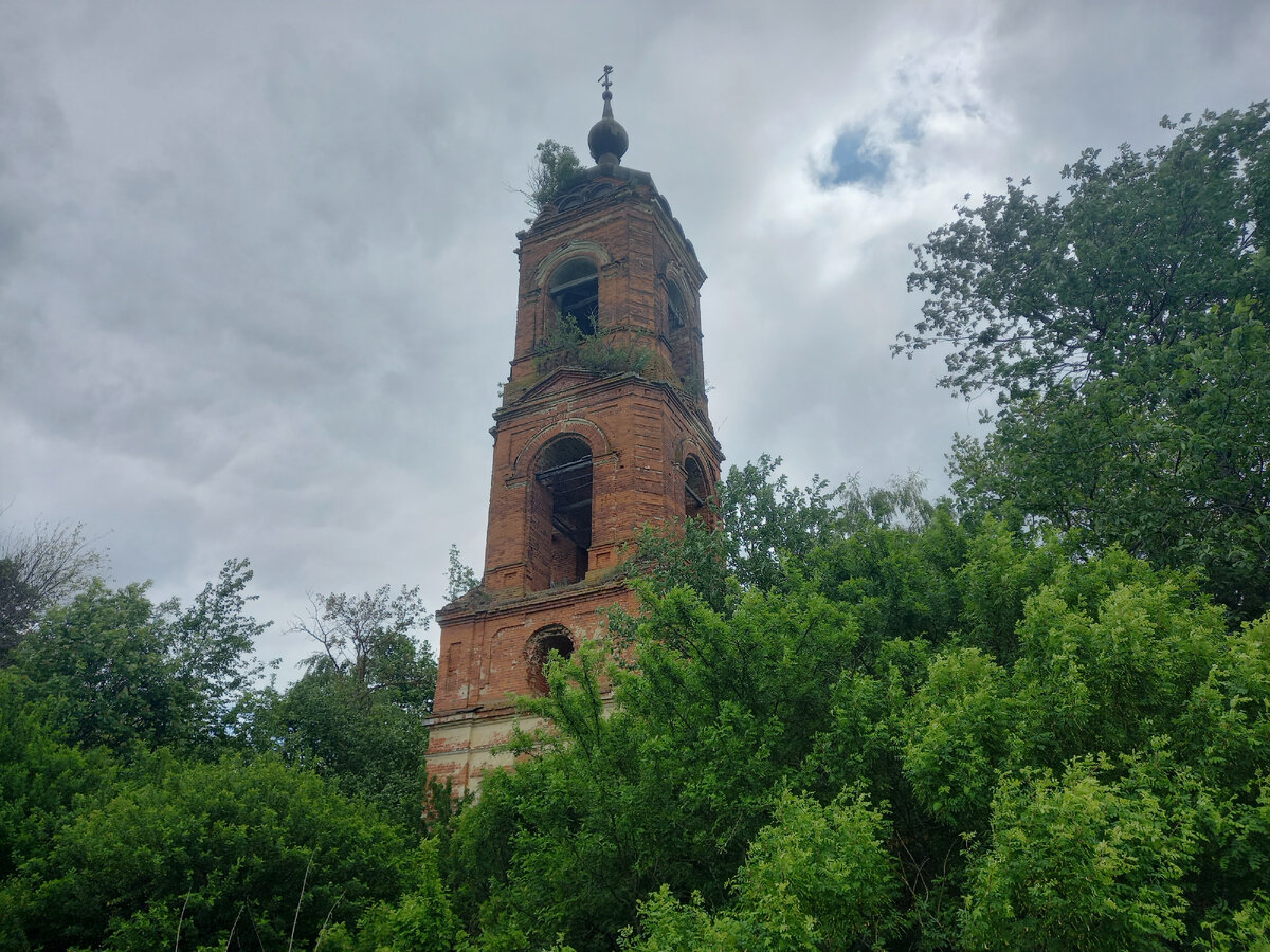 Колокольня храма Николая Чудотворца в Николо-Дол