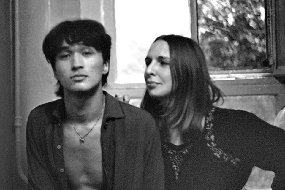    Рассказываем правду о главных музах Виктора Цоя (на фото справа - жена рокера Марьяна). Фото: архив "КП"
