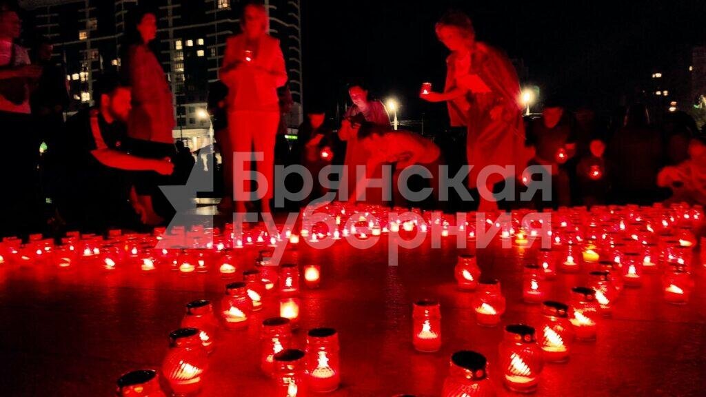 Курган бессмертия брянск рисунок карандашом детский