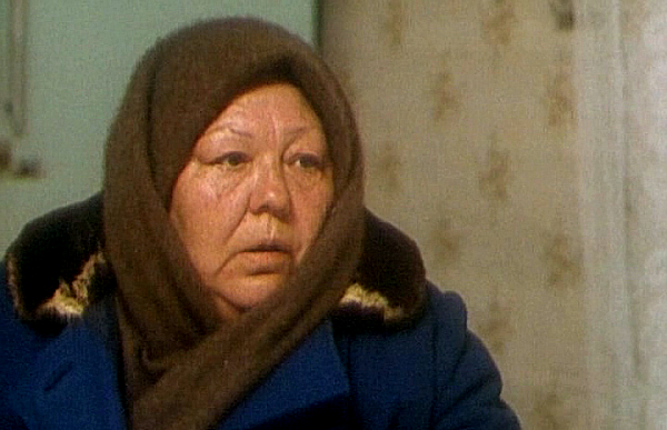 "Вот змея очковая".