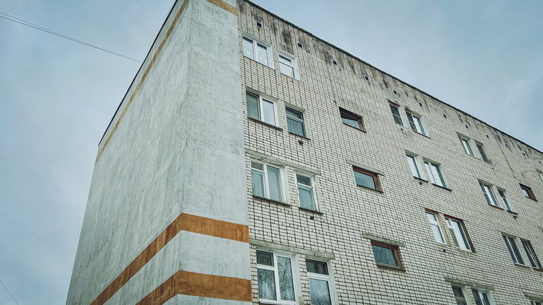     Глава Ростовской области Василий Голубев попросил жителей донской столицы не покидать свои дома, говорится в его Telegram.