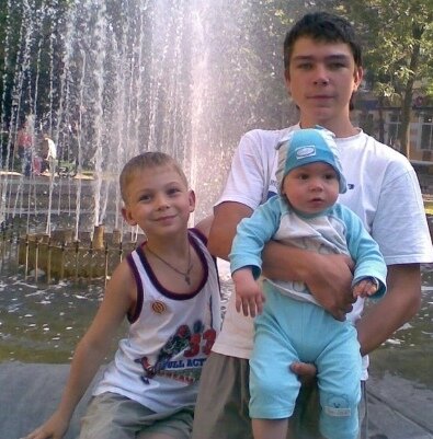 Мои сыновья, июнь 2009г. Авторское фото.