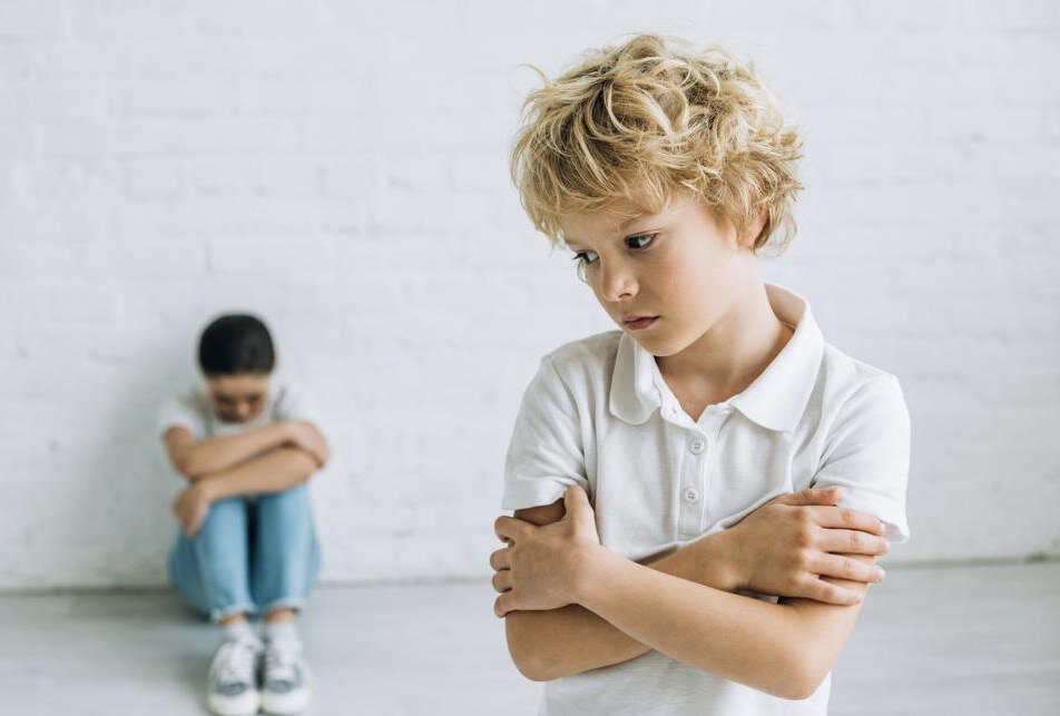 Он не успокаивается пока я его не отшлепаю