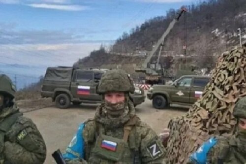 Российские миротворцы в Нагорно-Карабахской Республике (Республике Арцах). Фото из открытых источников сети Интернета.