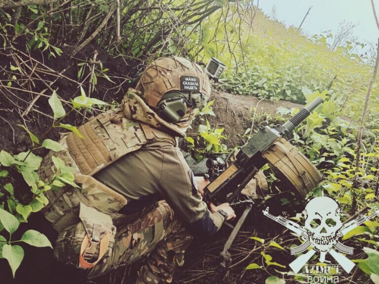 Военнослужащие подразделения армейского спецназа Вооружённых сил России в зоне проведения СВО Фото: @aZimutVoina