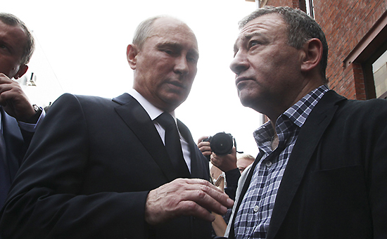 Президент России Владимир Путин (слева) и бизнесмен Аркадий Ротенберг (Фото: PhotoXPress) 