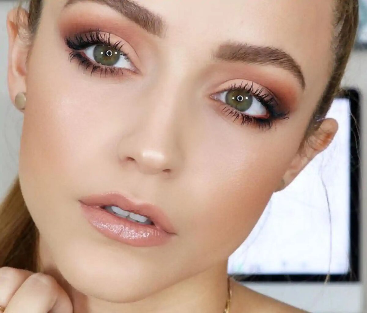 Макияж Smoky Eyes: как сделать в домашних условиях