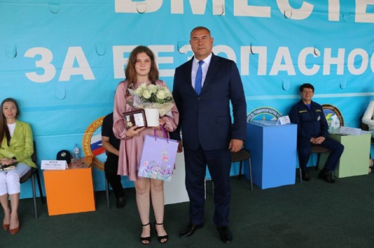    15-летняя школьница из Башкирии спасла тонущего ребенка