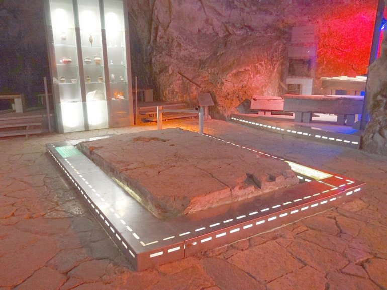 Плита в настоящее время